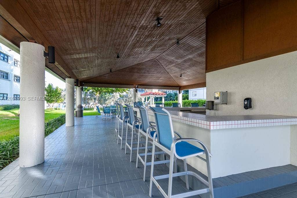 3200 Port Royale Drive N, #806, Fort Lauderdale, FL 33308 Photo 48