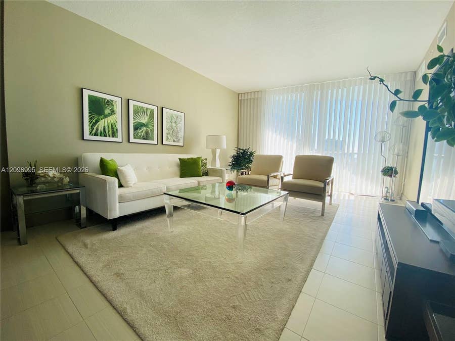 Property photo for 185 SW 7th Street, #1702, Miami, FL