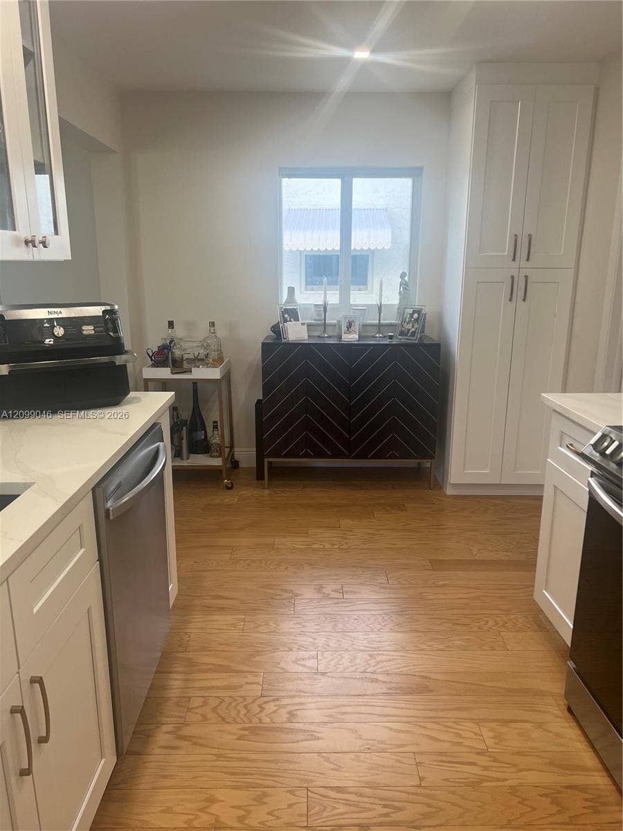 8221 NW 14th Street, Plantation, FL 33322 Photo 6