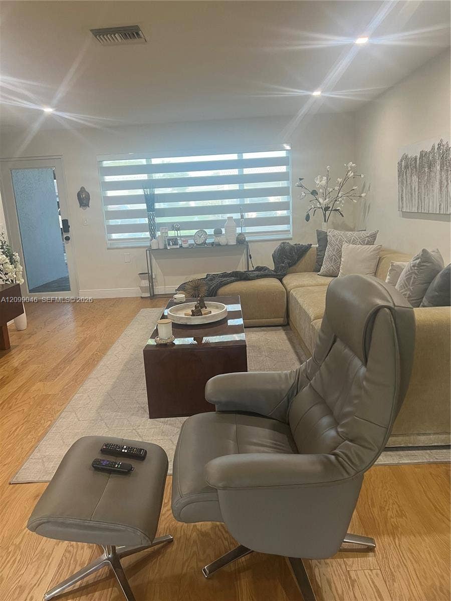 8221 NW 14th Street, Plantation, FL 33322 Photo 13