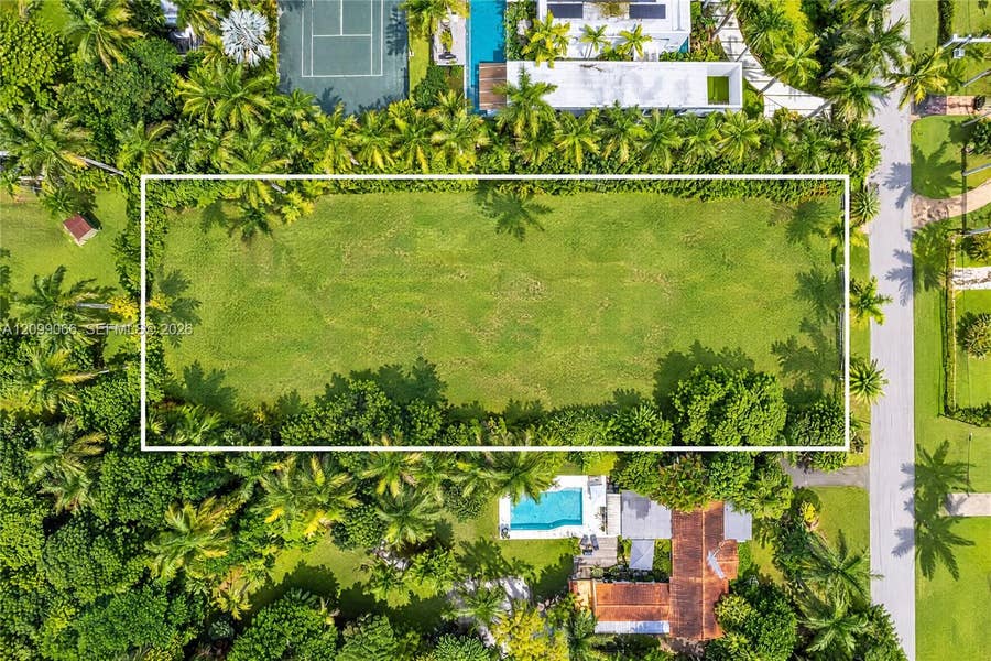 Property photo for 14000 NE 1st Avenue, Miami, FL