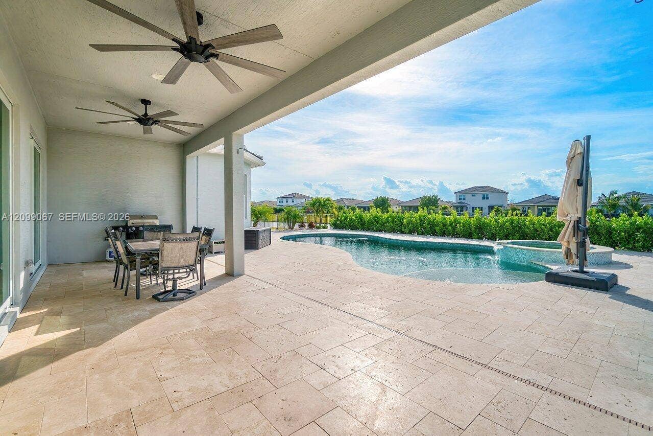 15962 Wildflower Court, Palm Beach, FL 33470 Photo 7