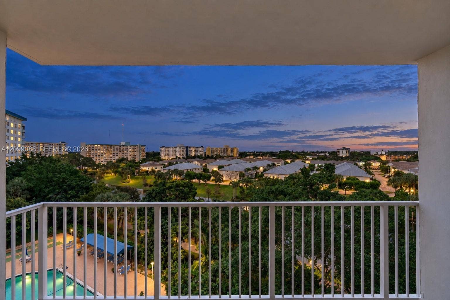 3850 Washington Street, #704, Hollywood, FL 33021 Photo 2