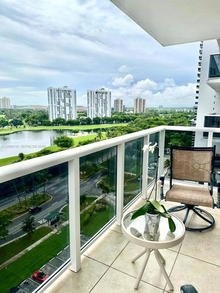 3675 N Country Club Drive, #1504, Aventura, Aventura, FL 33180 Photo 16