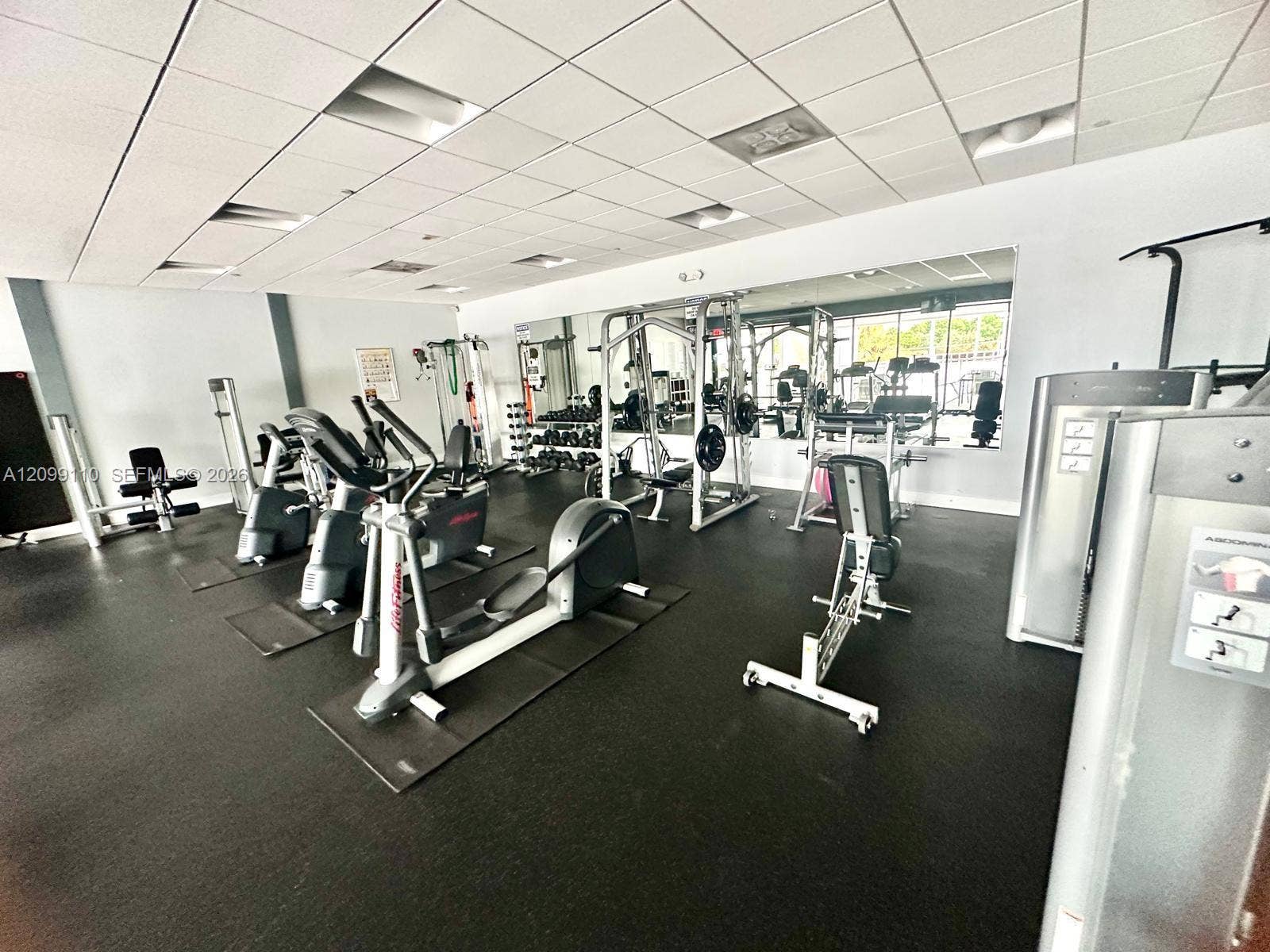 3675 N Country Club Drive, #1504, Aventura, Aventura, FL 33180 Photo 30