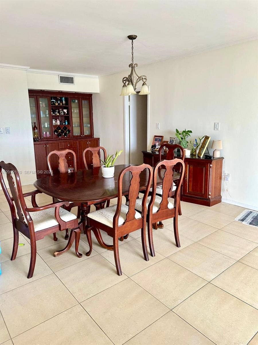 3675 N Country Club Drive, #1504, Aventura, Aventura, FL 33180 Photo 8