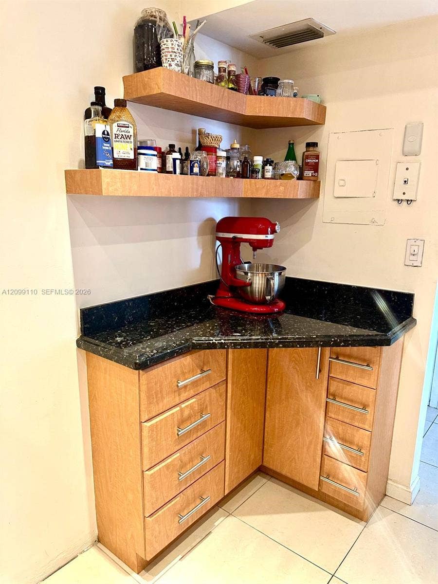 3675 N Country Club Drive, #1504, Aventura, Aventura, FL 33180 Photo 3