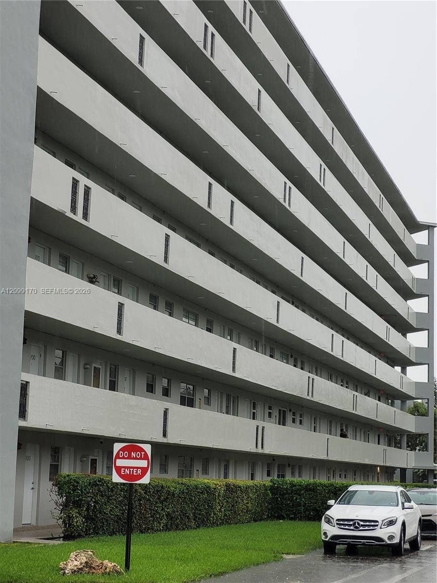 Property photo for 1770 NE 191st Street, #615-1, Miami, FL