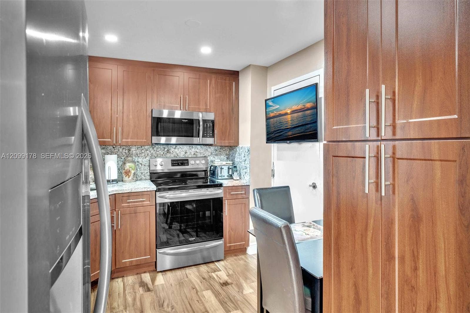 Kitchen 1