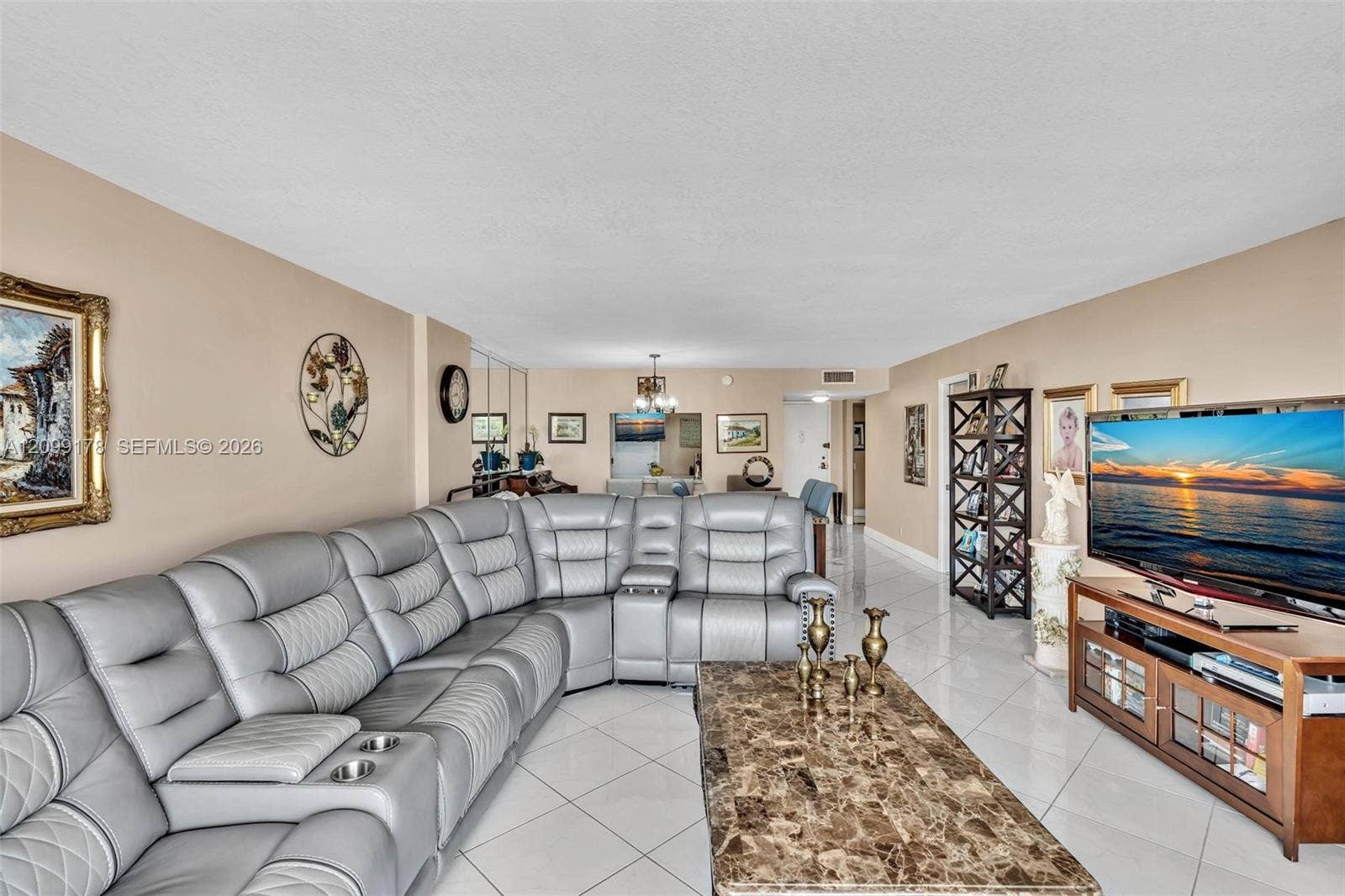 Living Room 6