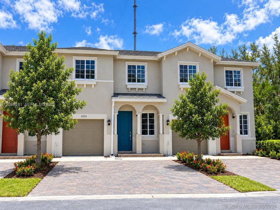 Property photo for 1223 NW 208th Terrace, Miami Gardens, FL