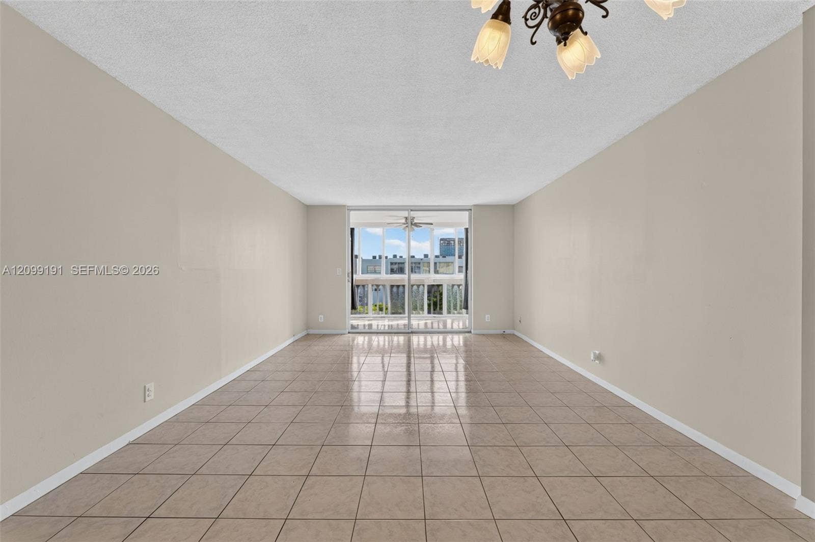 320 NE 12th Avenue, #703, Hallandale Beach, FL 33009 Photo 15