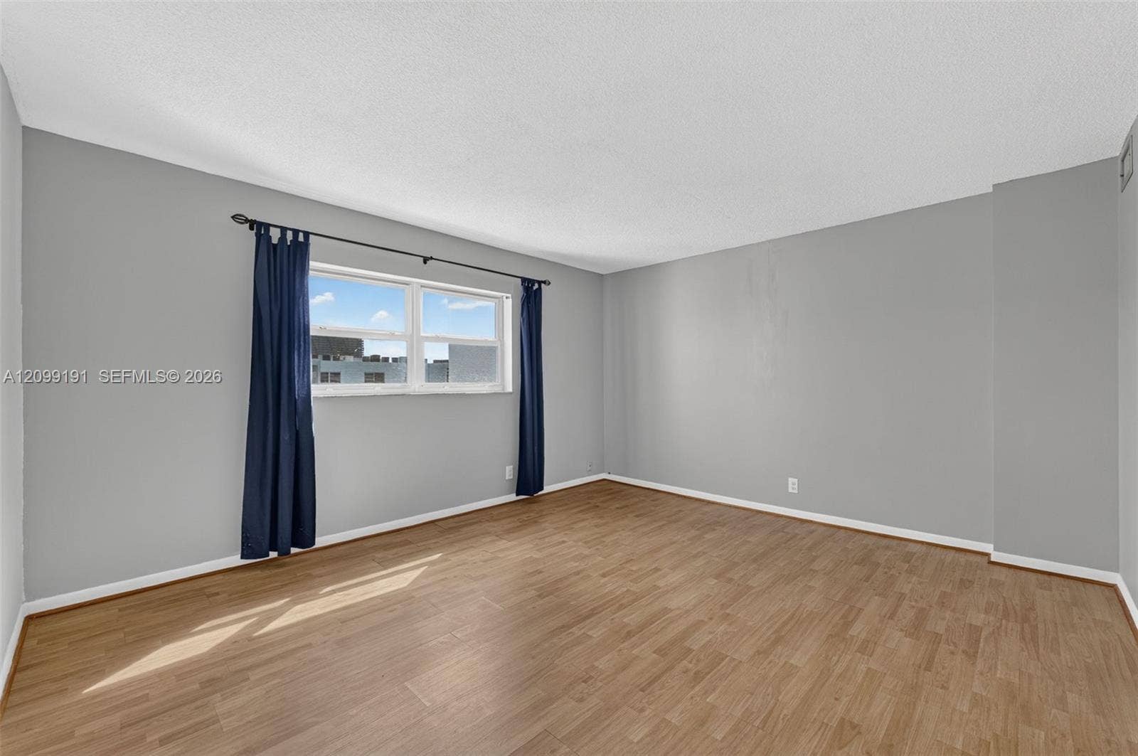 320 NE 12th Avenue, #703, Hallandale Beach, FL 33009 Photo 25