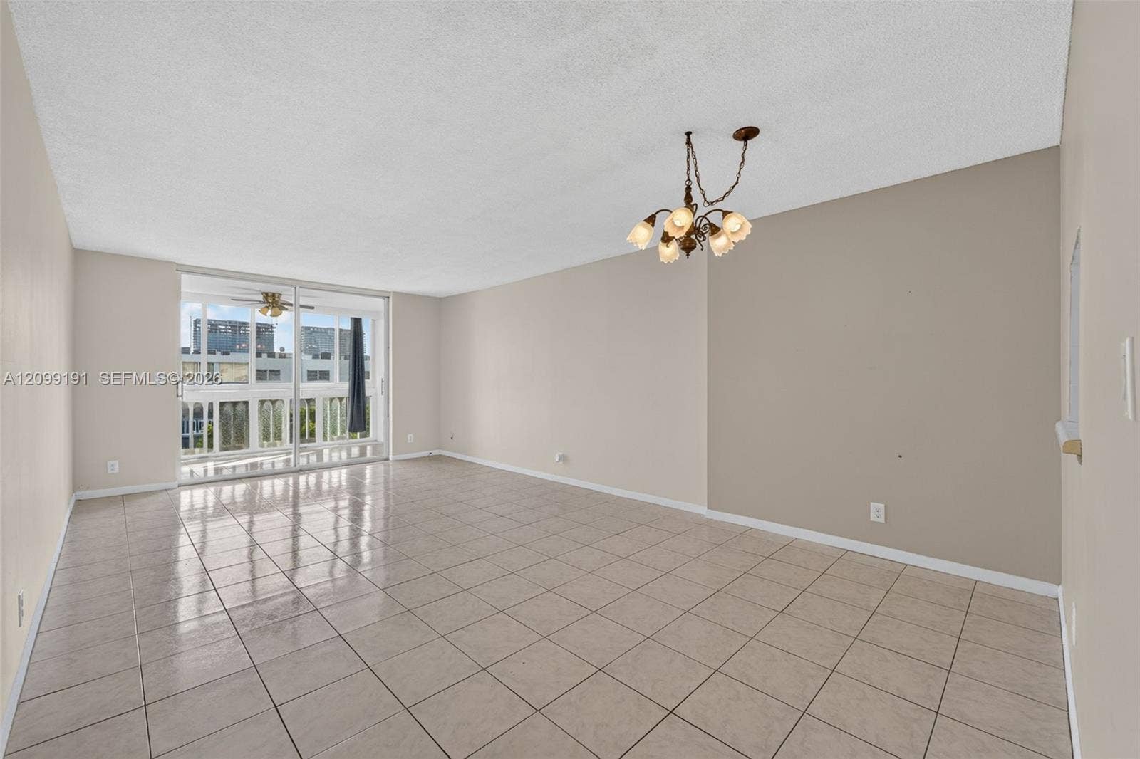 320 NE 12th Avenue, #703, Hallandale Beach, FL 33009 Photo 14