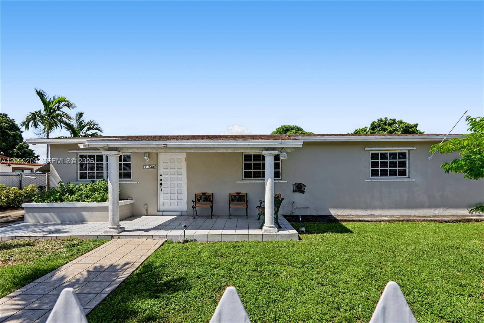 19360 SW 115th Avenue, Miami, FL 33157 Photo 2