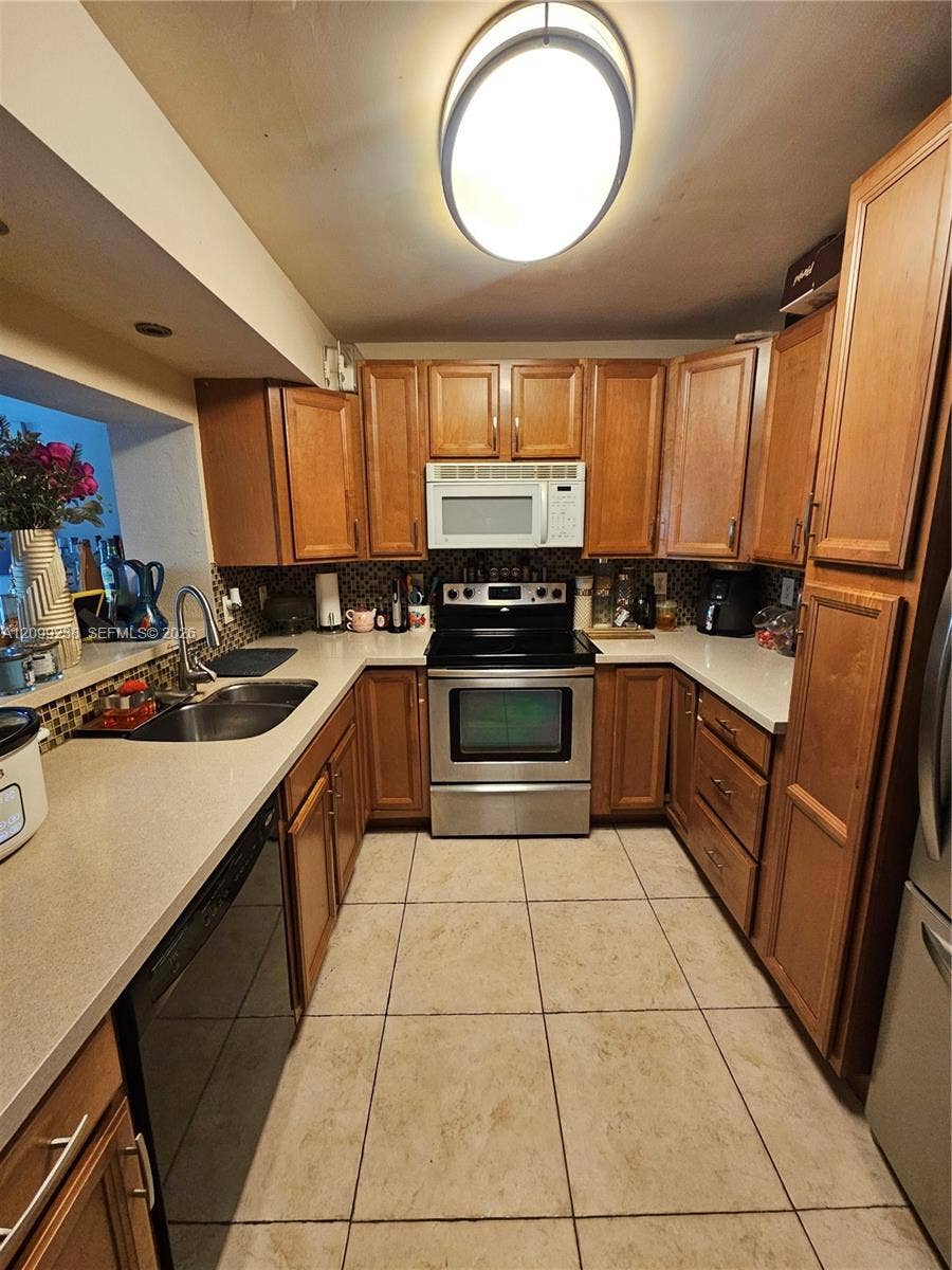 8401 W Sample Road, #10, Coral Springs, FL 33065 Photo 7