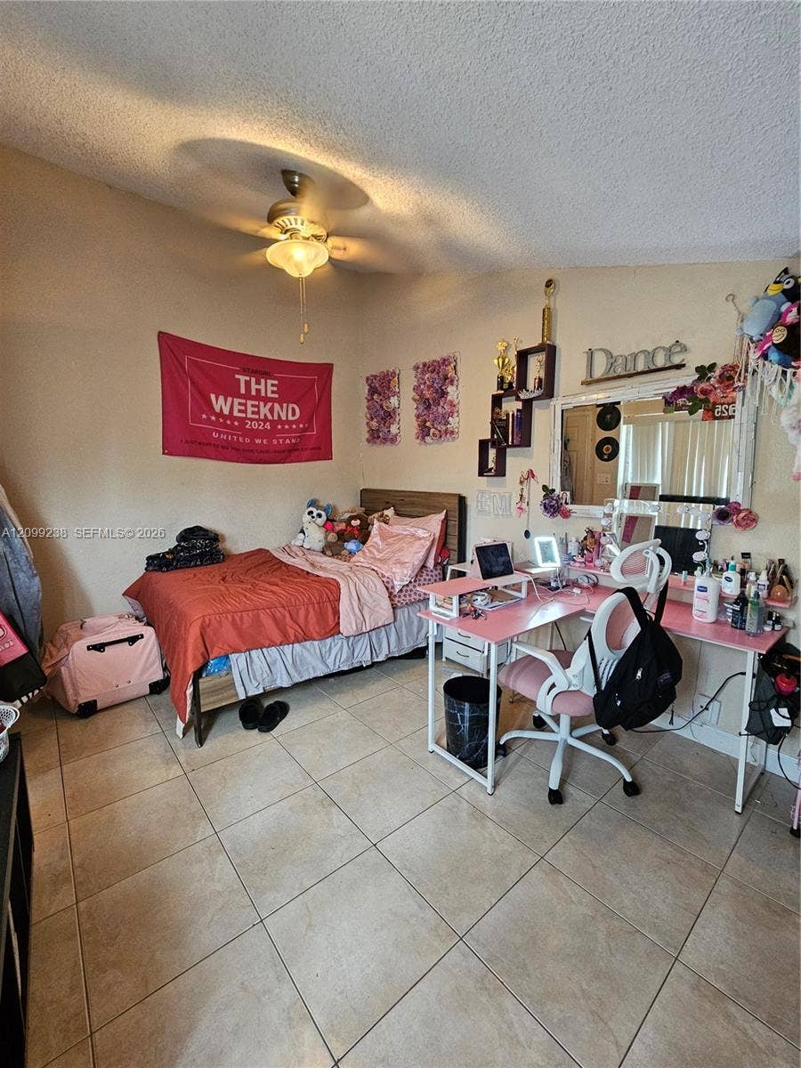 8401 W Sample Road, #10, Coral Springs, FL 33065 Second bedroom - Upstairs