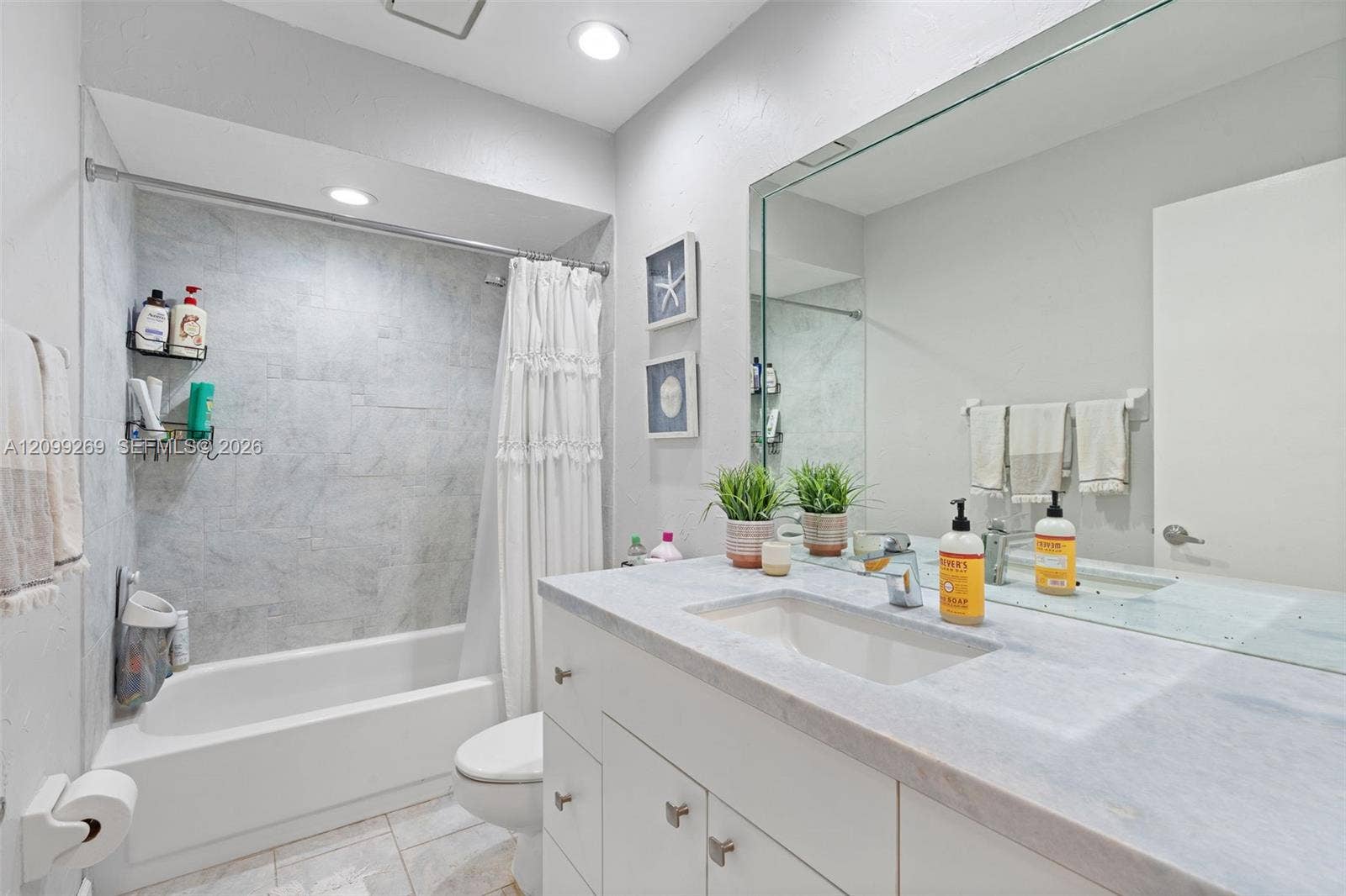 3329 Deer Creek Lake Shore Drive, Deerfield Beach, FL 33442 Photo 12