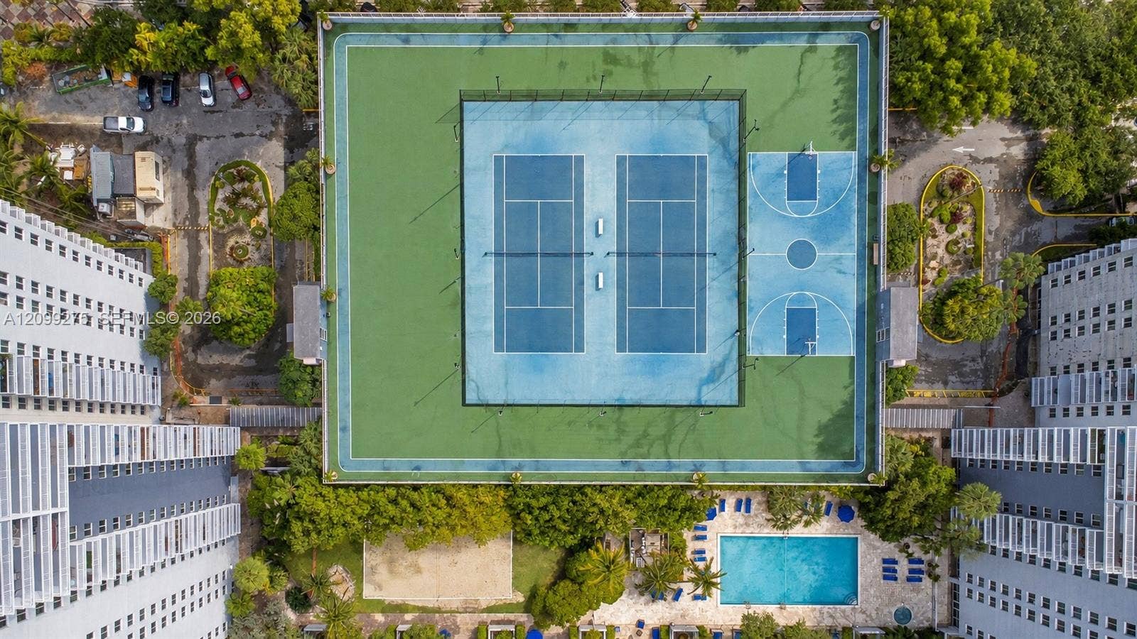 800 N Miami Avenue, #E-902, Miami, Miami, FL 33136 Resort-style amenities featuring tennis courts, a basketball court, a swimming pool, and beautifully landscaped grounds for recreation and relaxation.