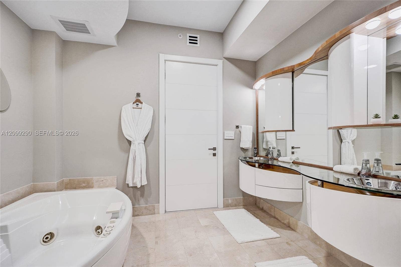 18101 Collins Avenue, #602, Sunny Isles Beach, FL 33160 Photo 27