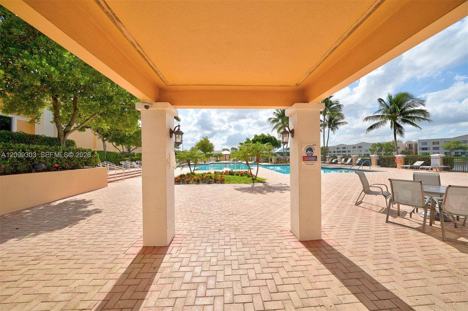 7917 Exeter Boulevard E, #101, Tamarac, FL 33321 Kings Point Pool Area