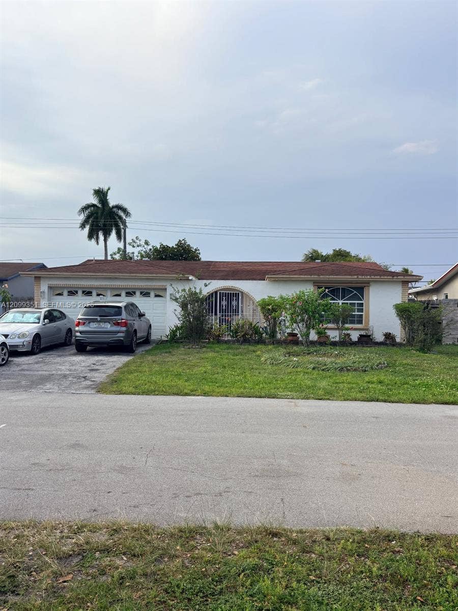 Property photo for 8517 Windsor, Miramar, FL