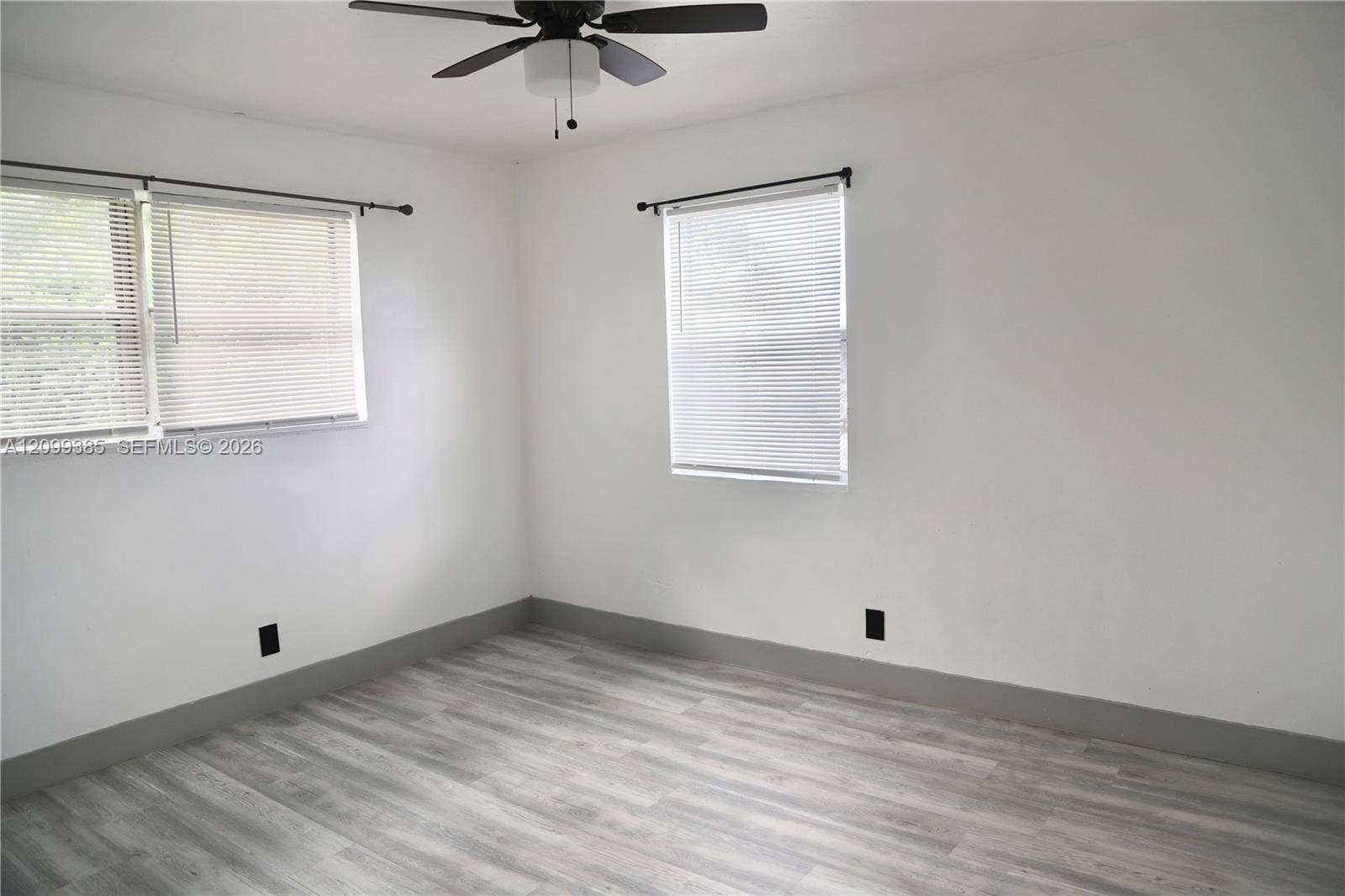 410 SW 9th Avenue, #1E, Hallandale Beach, Hallandale Beach, FL 33009 Photo 3