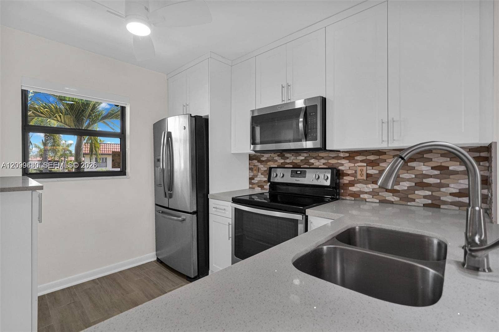 7142 Golf Colony Court, #206, Lake Worth, Lake Worth, FL 33467 Photo 4