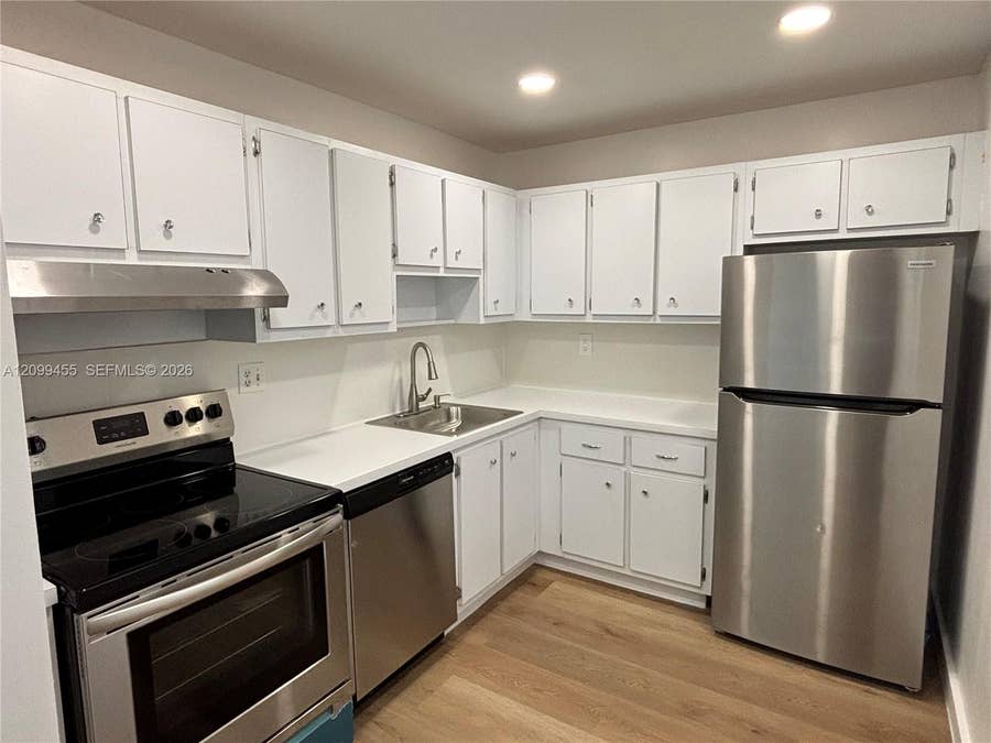 Property photo for 8277 SW 128th Street, #113, Pinecrest, FL