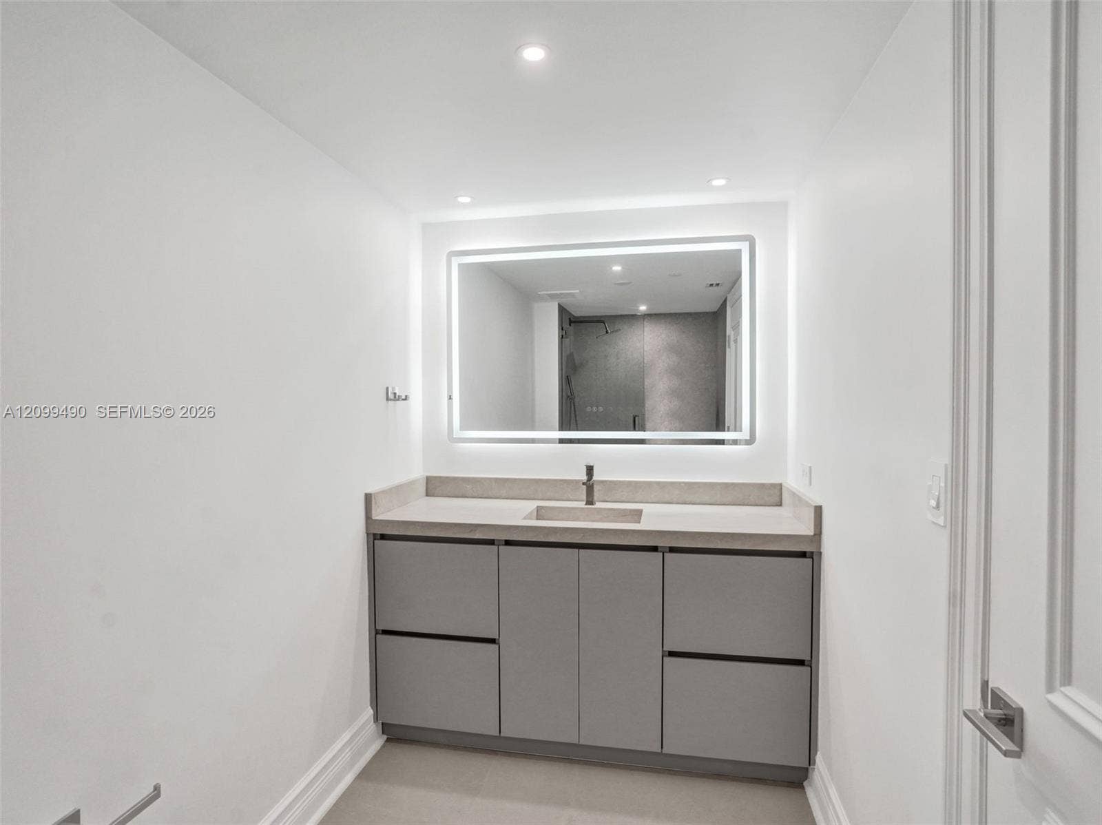 3201 NE 183rd Street, #1502, Aventura, FL 33160 3rd bathroom