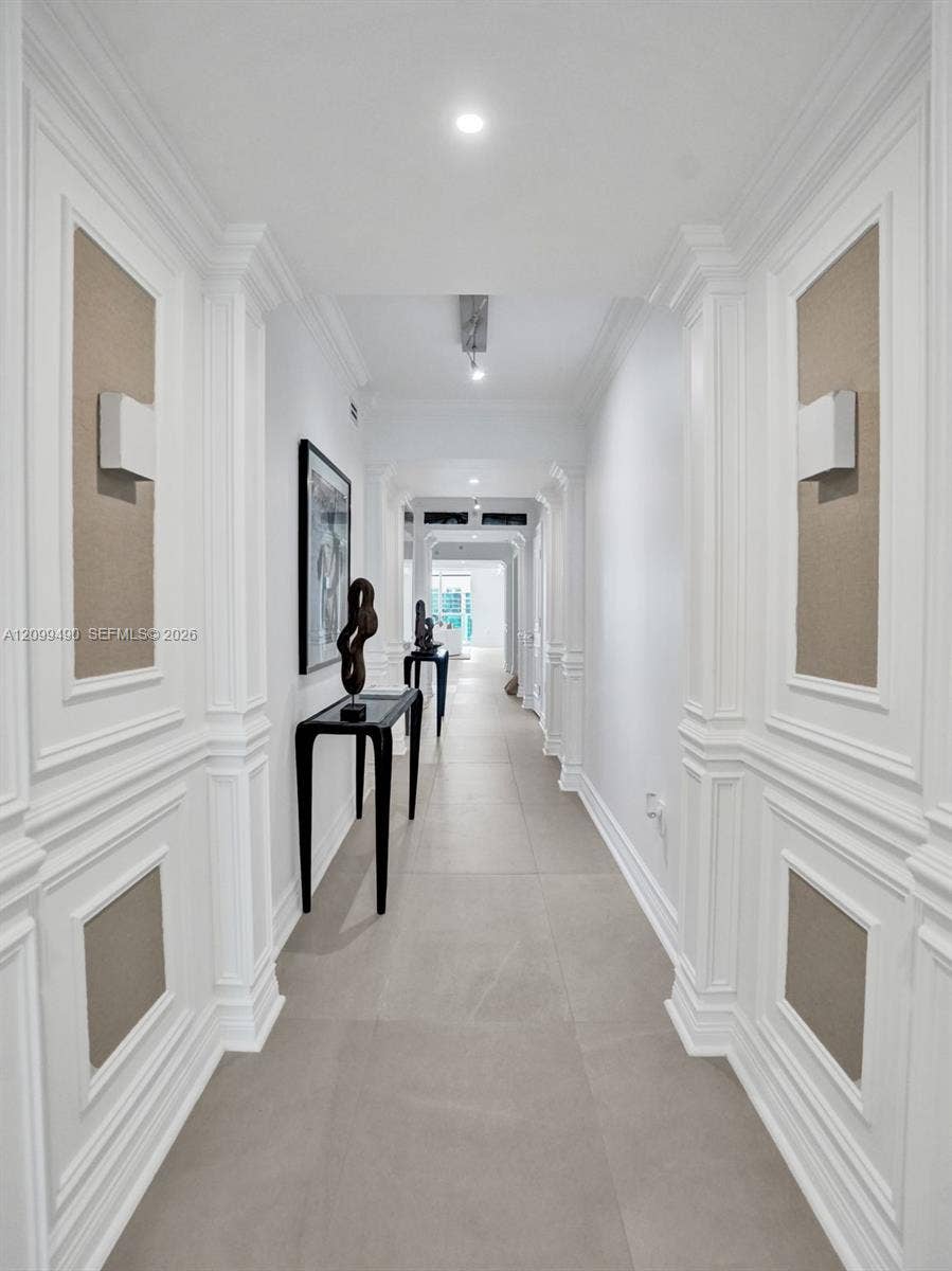 3201 NE 183rd Street, #1502, Aventura, FL 33160 hallway to the bedrooms