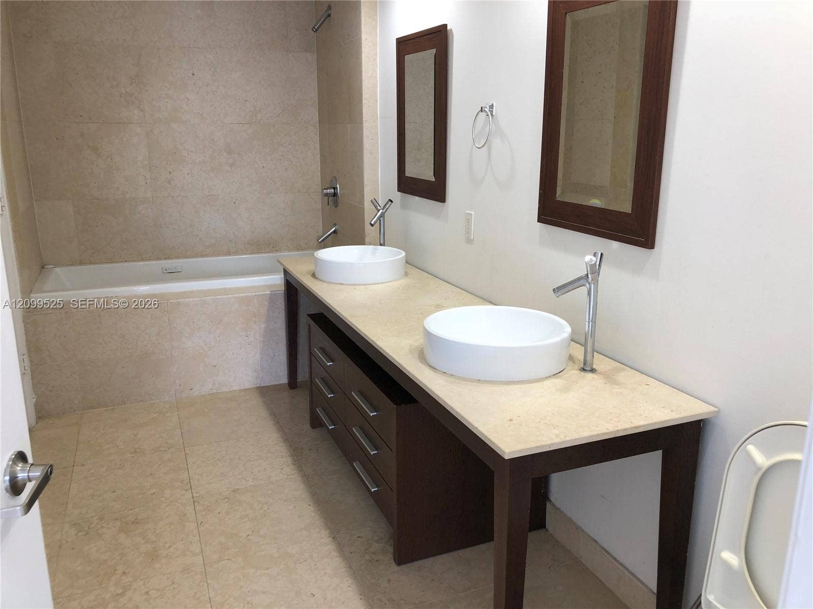 465 Brickell Avenue, #4806, Miami, FL 33131 Photo 20