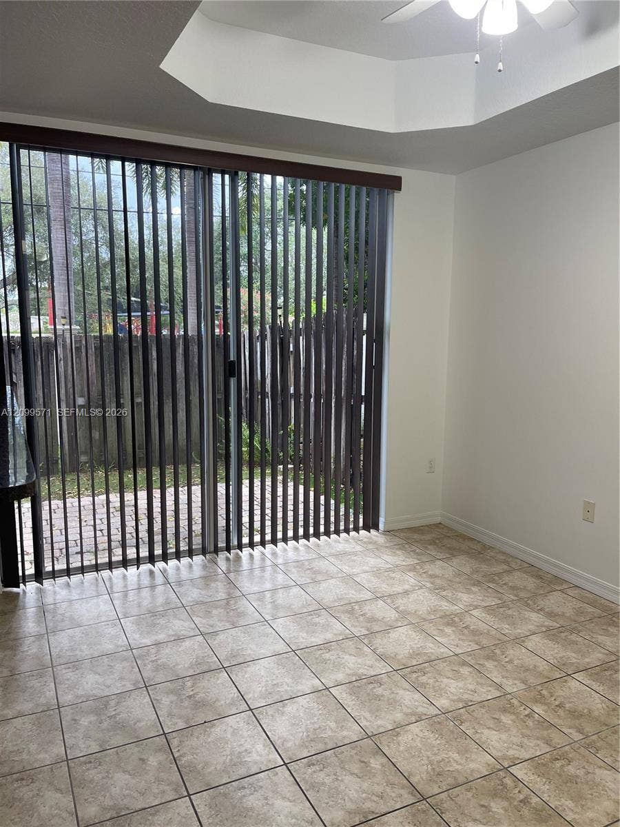 5803 Siena Lane, #606, Hollywood, FL 33021 Photo 8