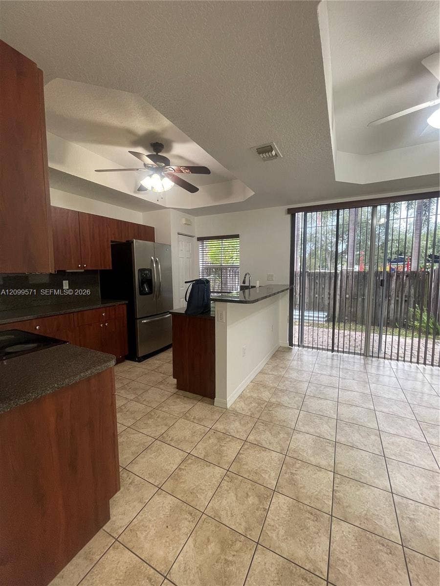 5803 Siena Lane, #606, Hollywood, FL 33021 Photo 9