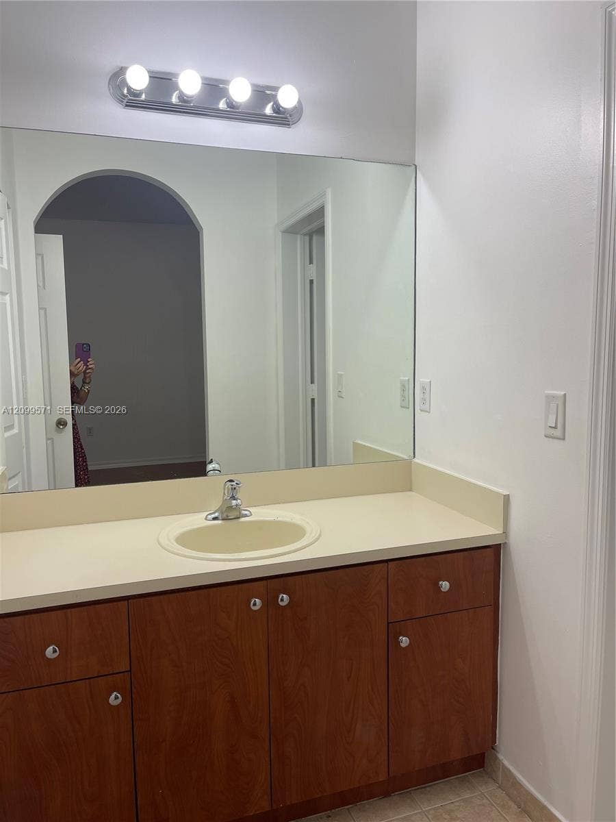 5803 Siena Lane, #606, Hollywood, FL 33021 Photo 17