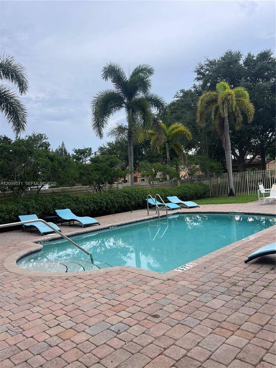5803 Siena Lane, #606, Hollywood, FL 33021 Photo 31
