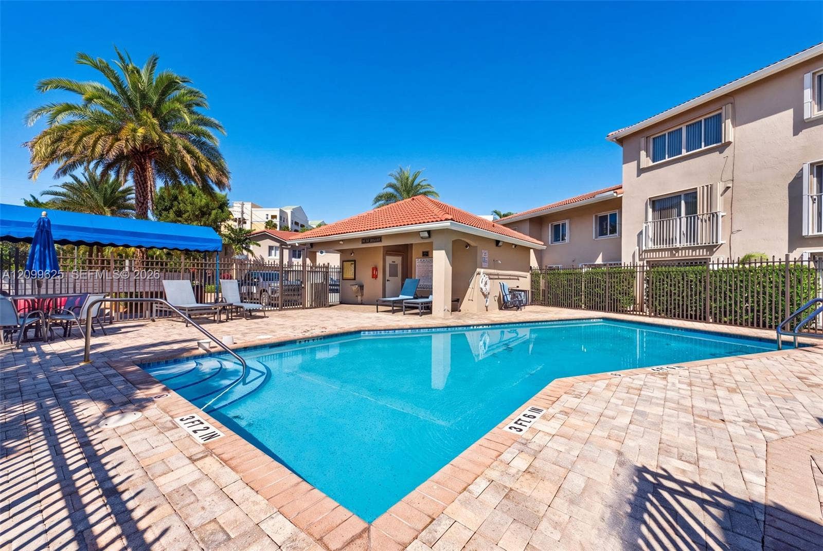 105 Riviera Circle, Weston, FL 33326 Photo 24