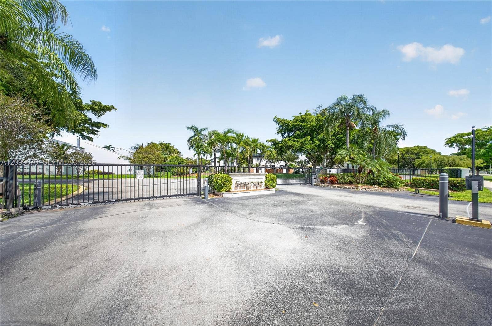20304 SW 85th Avenue, Cutler Bay, FL 33189 Photo 55