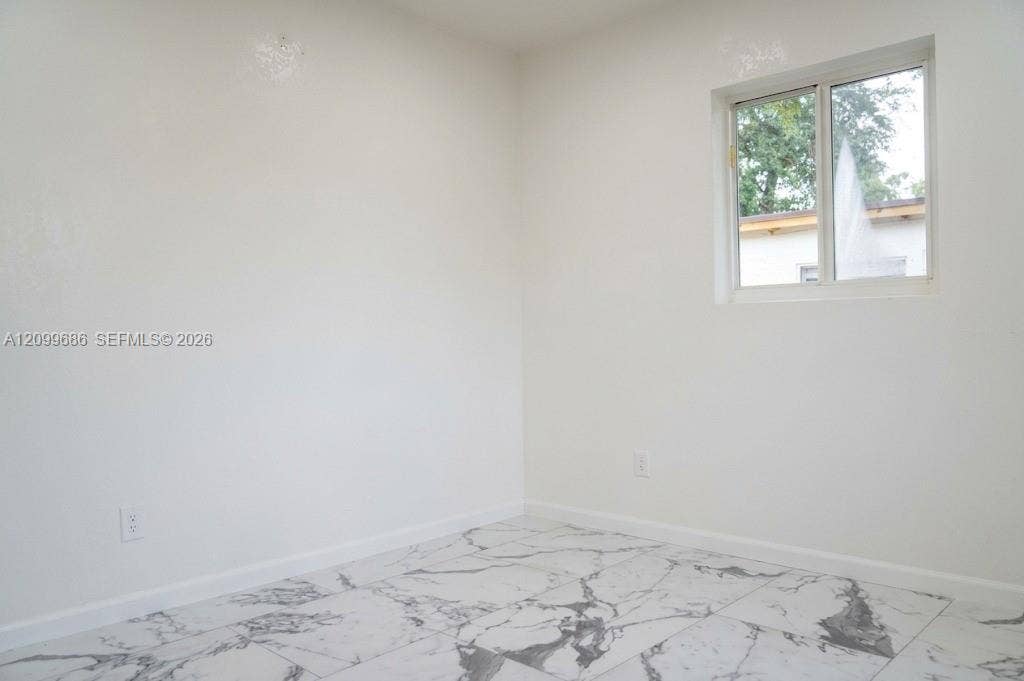 3201 SW 48th Avenue, West Park, FL 33023 Photo 13