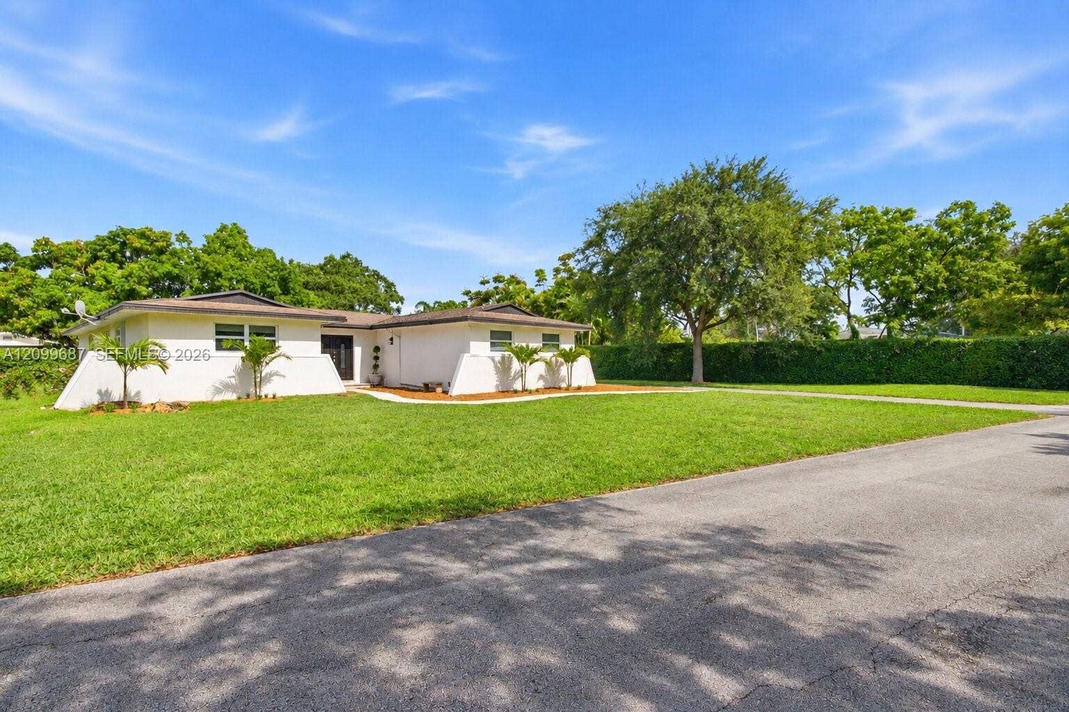 10830 SW 79th Avenue, Miami, FL 33156 Photo 2