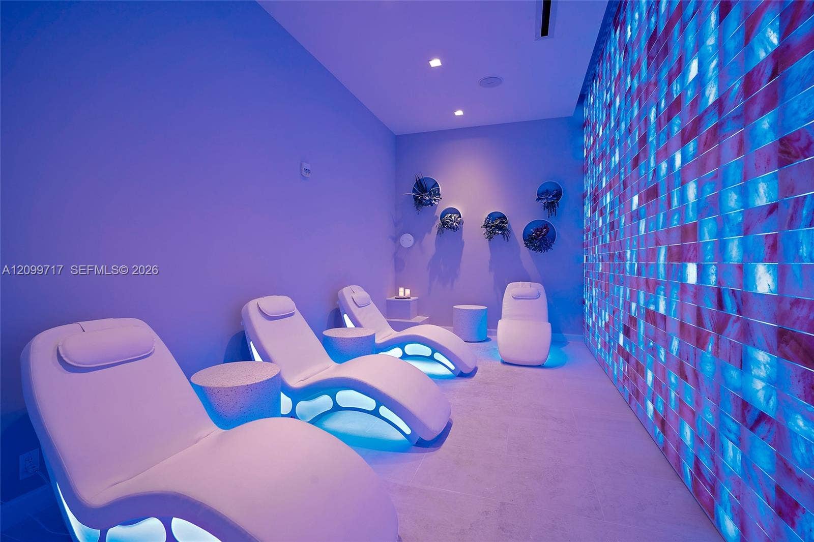 Club Salt Room
