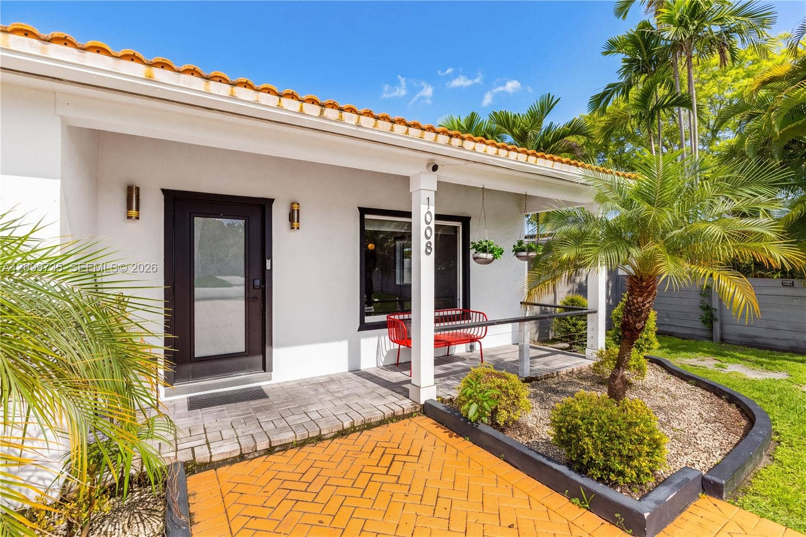 1008 Moffett Street, Hallandale Beach, FL 33009 Photo 5