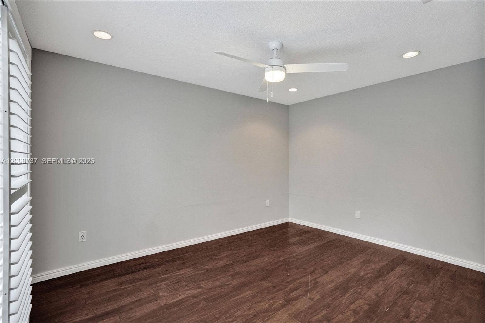 1620 Weeping Willow Way, Hollywood, FL 33019 Photo 21
