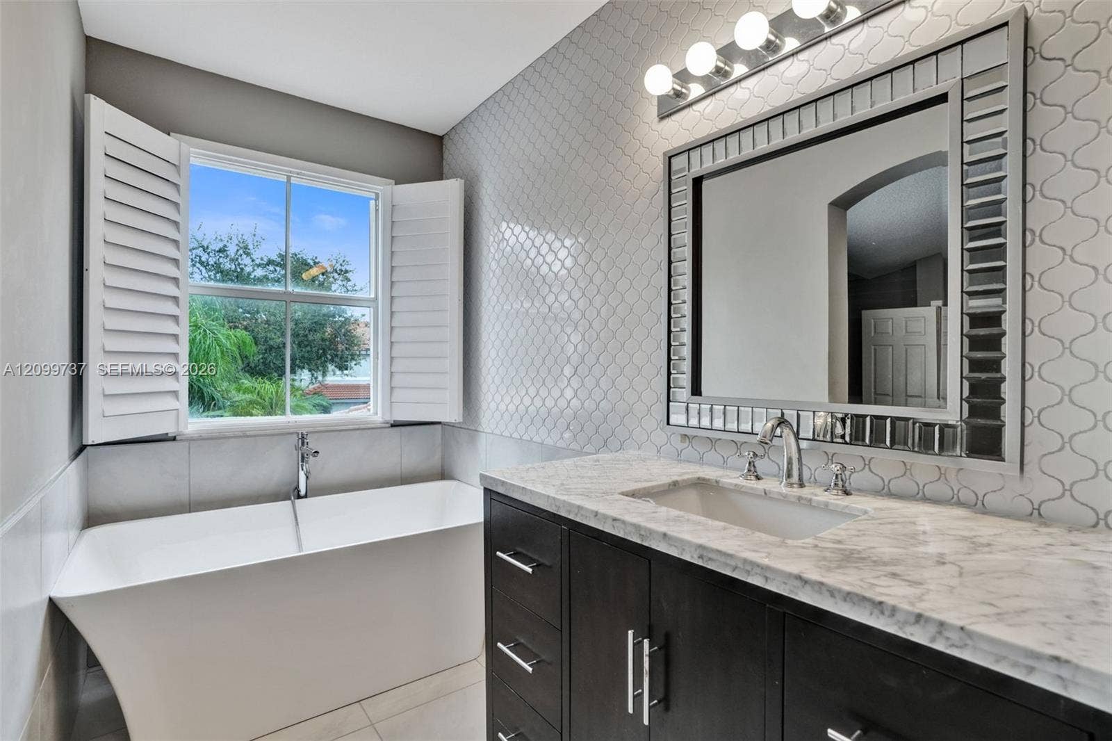 1620 Weeping Willow Way, Hollywood, FL 33019 Photo 33