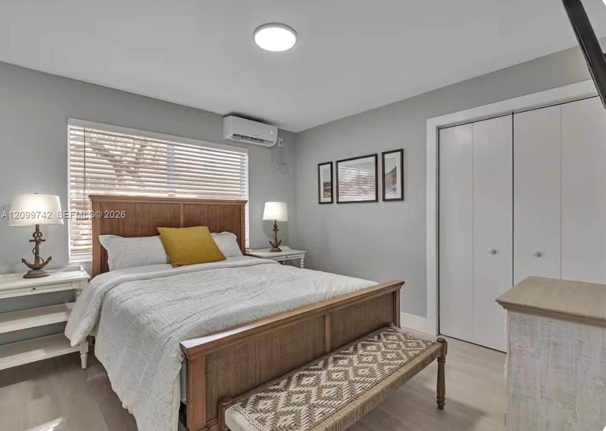 318 Walnut Street, Hollywood, FL 33019 Unit1