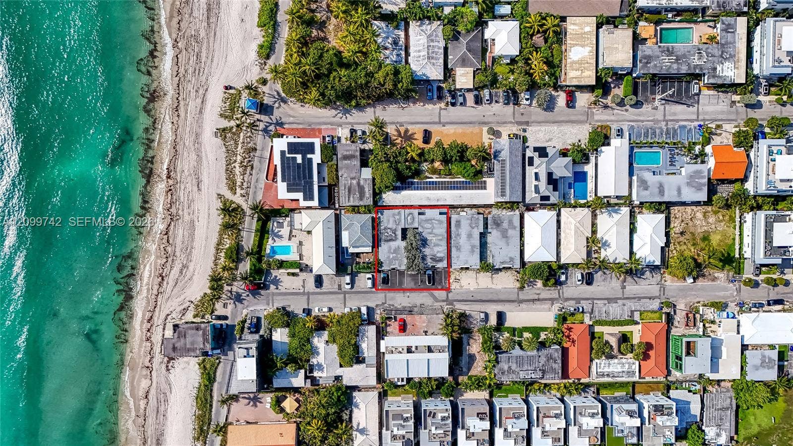 318 Walnut Street, Hollywood, FL 33019 Photo 4