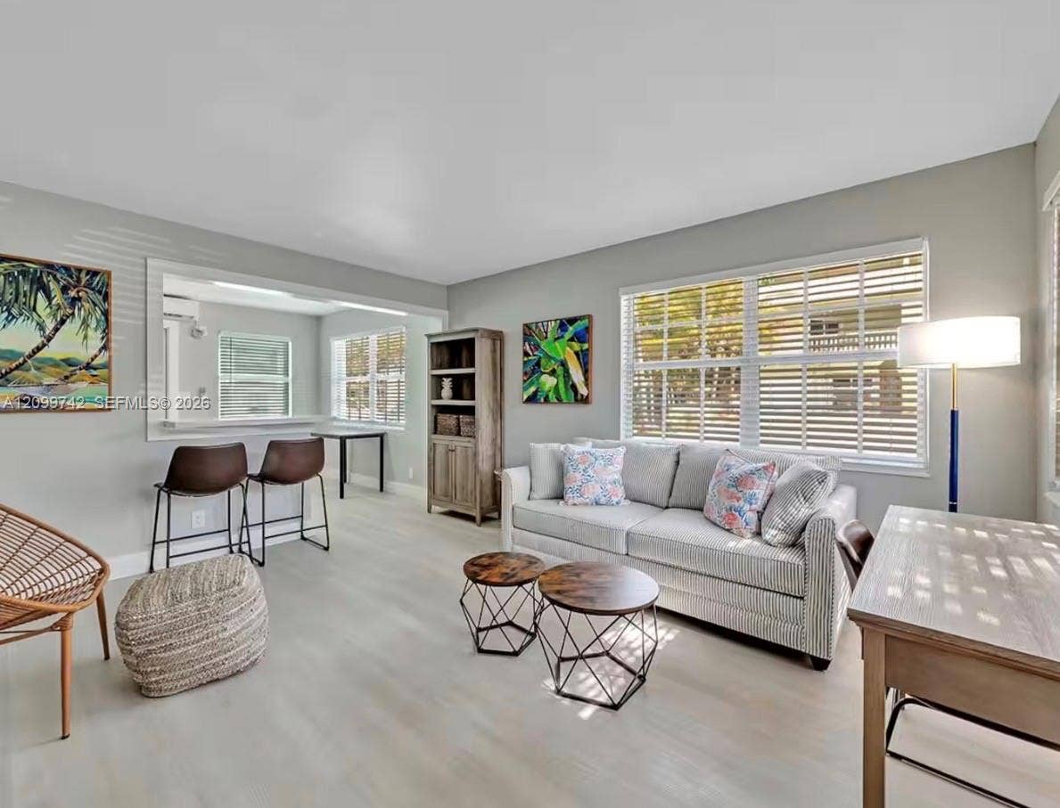 318 Walnut Street, Hollywood, FL 33019 Unit 1