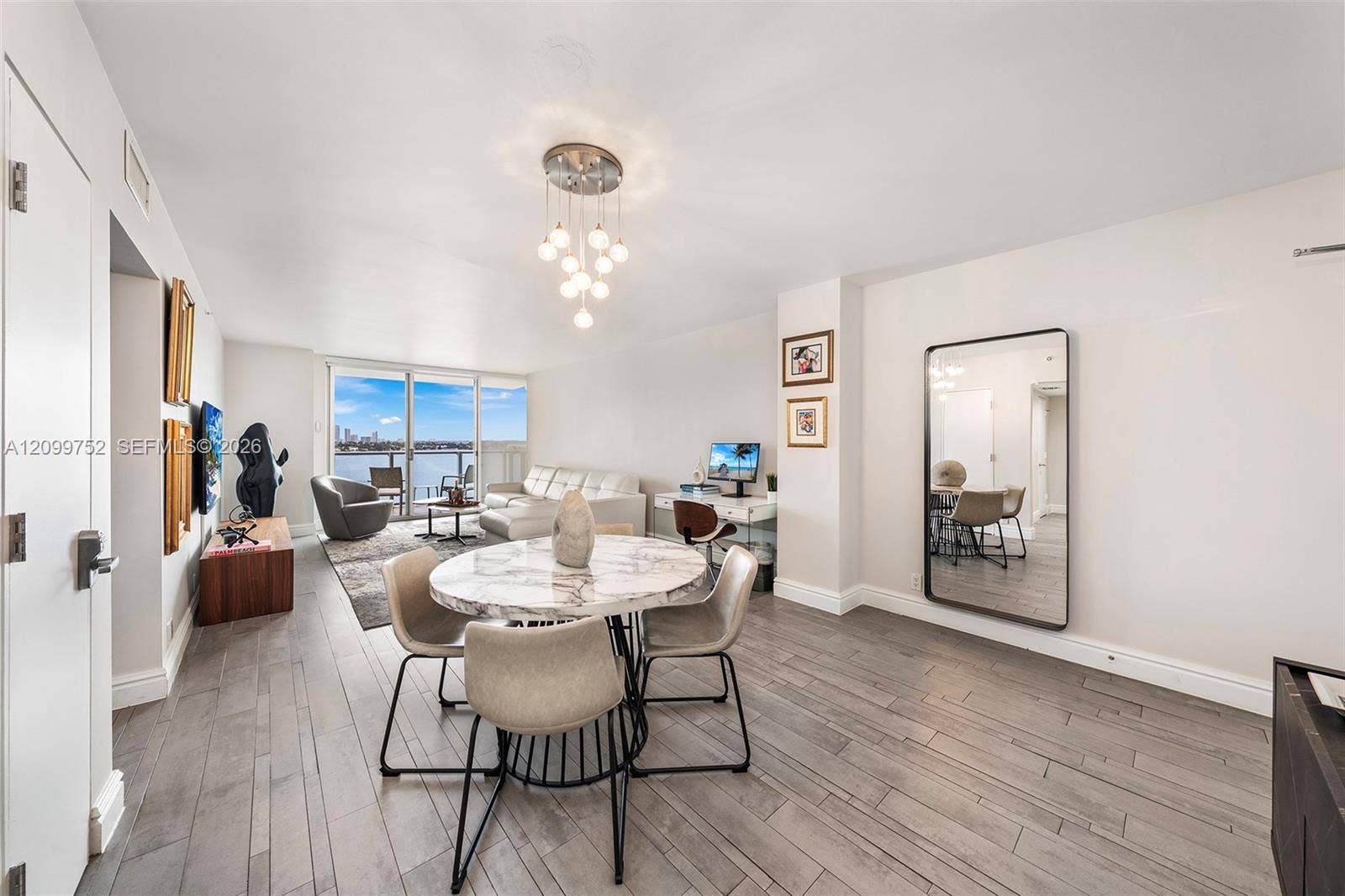 1100 West Avenue, #926, Miami Beach, FL 33139 Photo 2