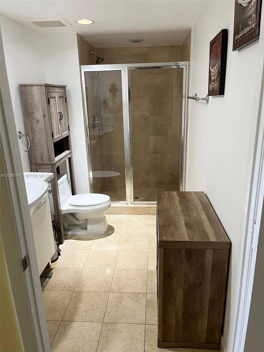 1830 S Ocean Drive, #3705, Hallandale Beach, FL 33009 Photo 4