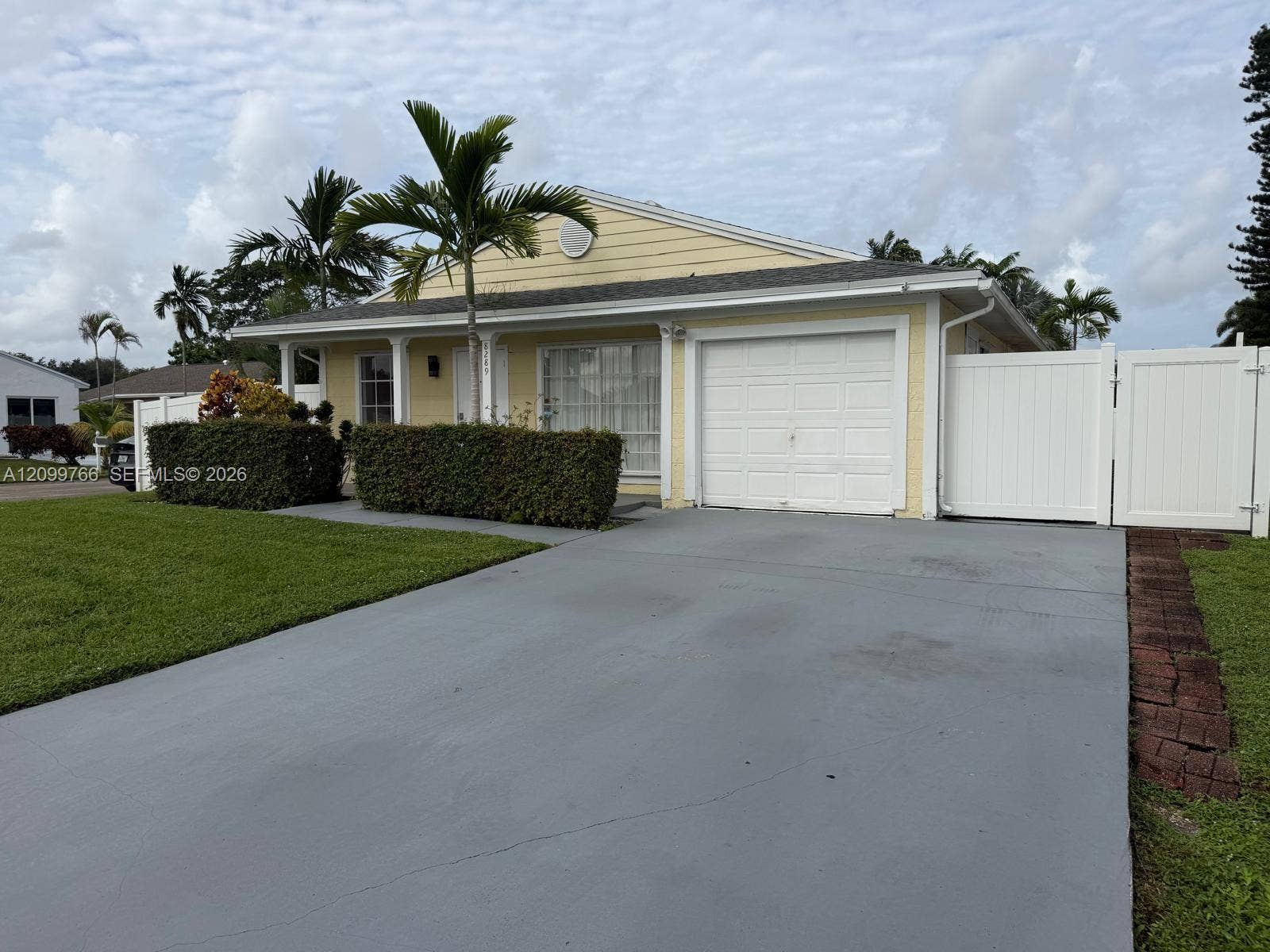 8289 Barnyard Way, Boca Raton, Boca Raton, FL 33433 Photo 3